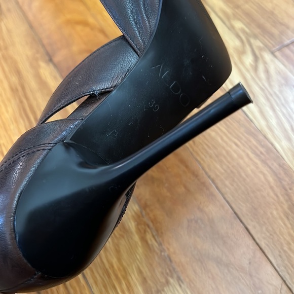 ALDO HEELS - Picture 8 of 8